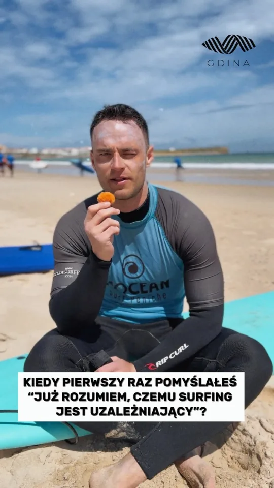 Dlaczego surfing wciąga — uczestnicy campu w Portugalii